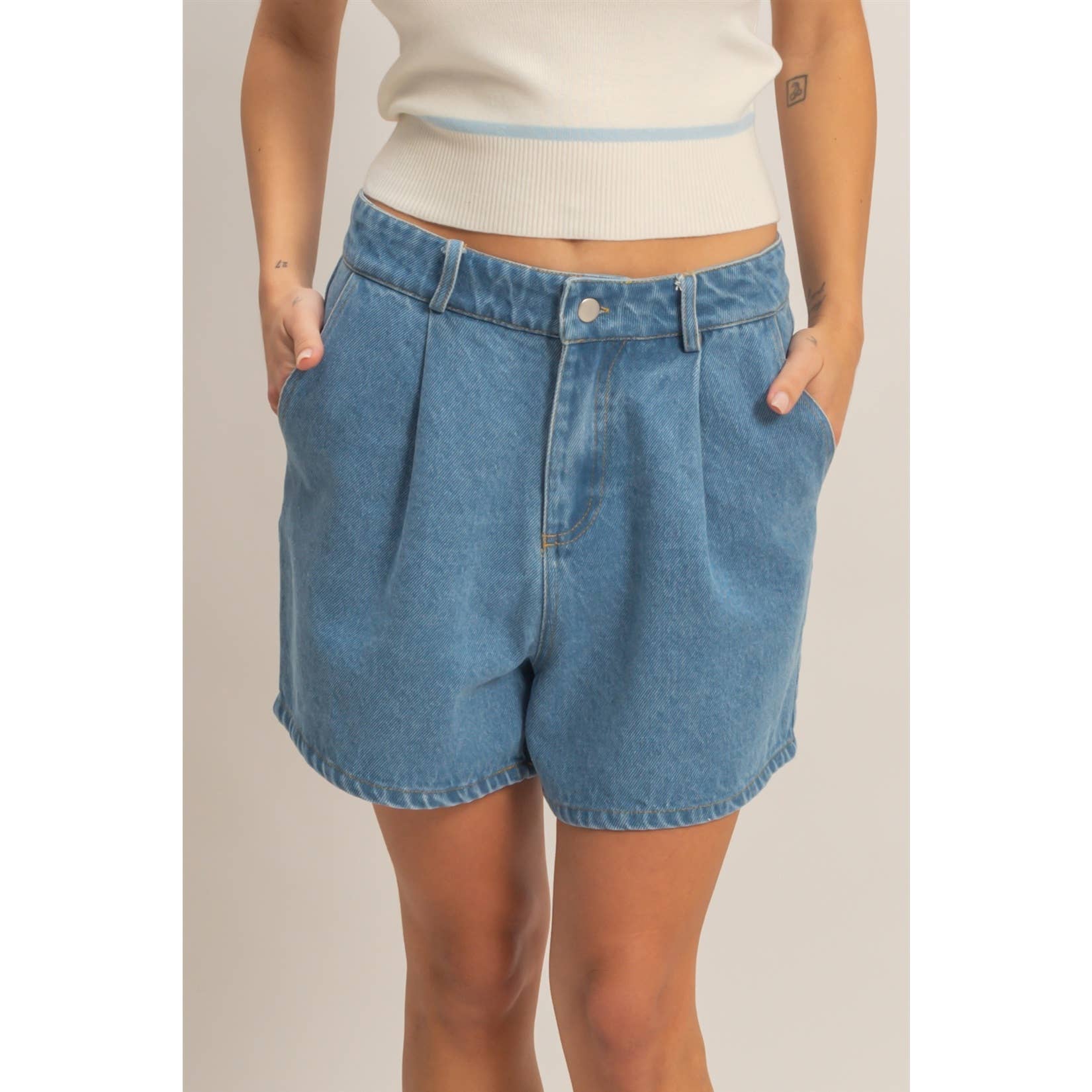 Enzyme Wash Denim Shorts: L.BLUE / S-M-L(2-2-2)