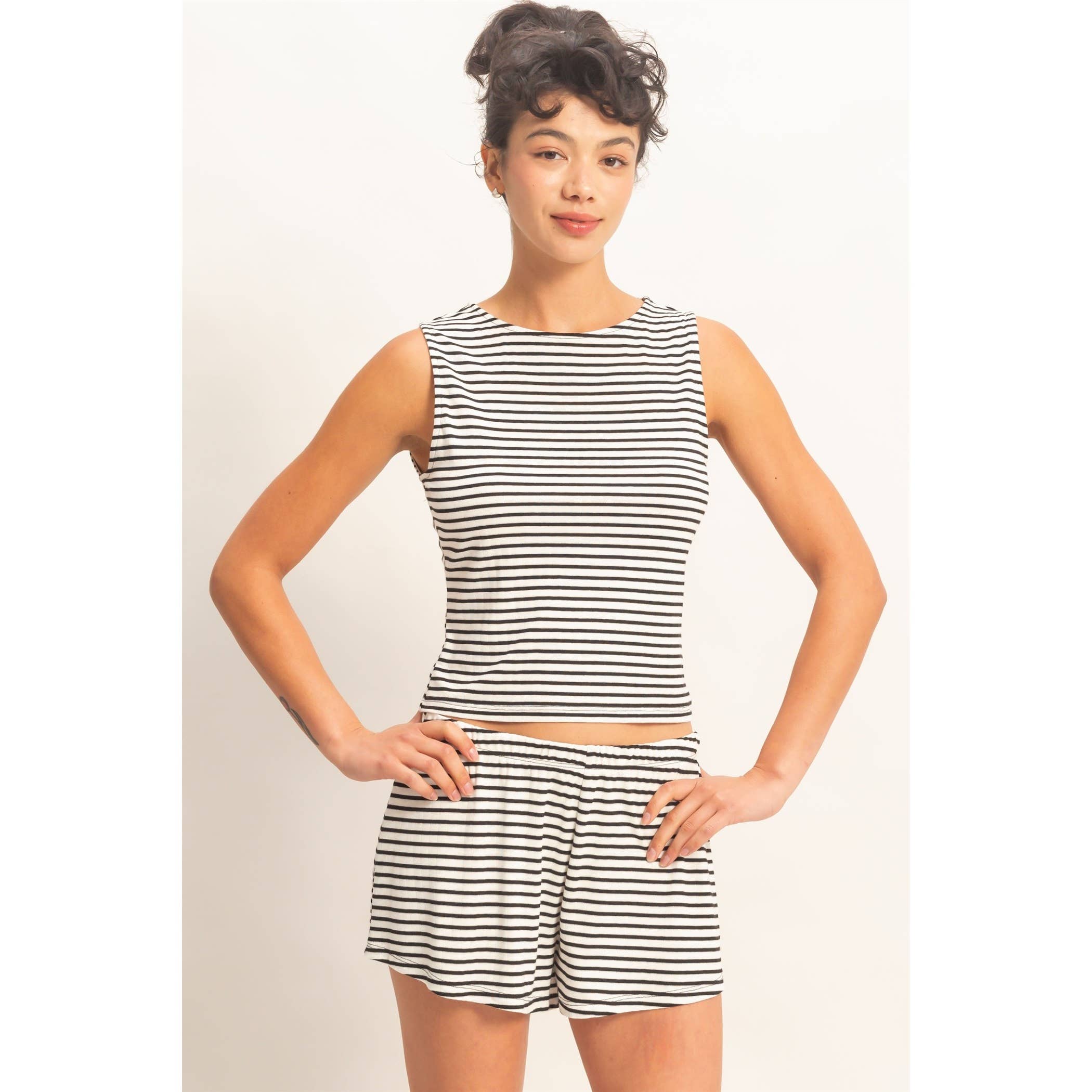 Striped Sleeveless Tank And Shorts Set: BLACK / S-M-L(2-2-2)
