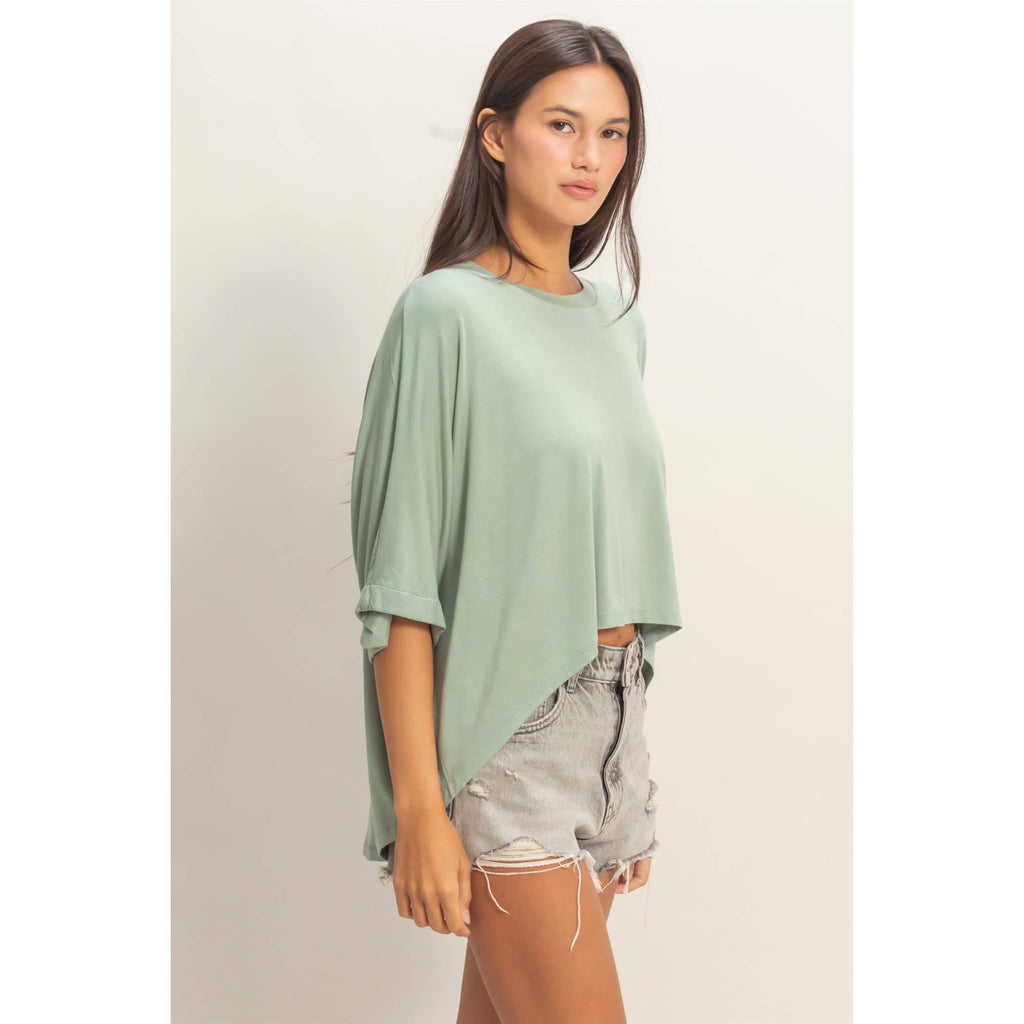 Relaxed High-Low Batwing Sleeve Top: BLACK / S-M-L(2-2-2)