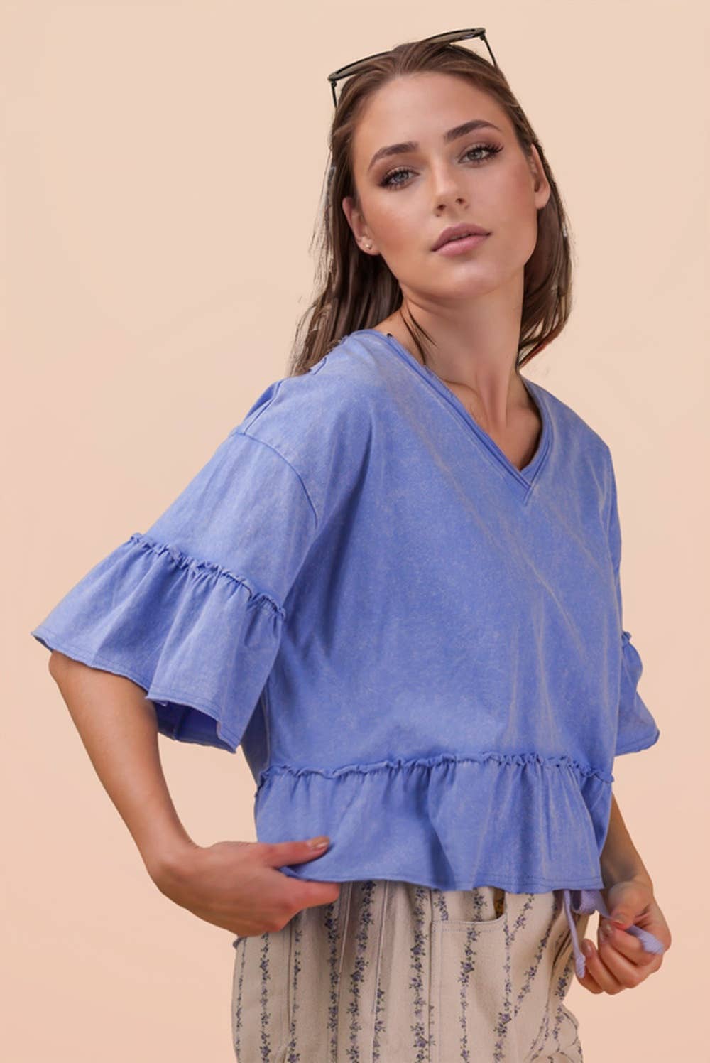 Mineral Washed Ruffle Detail Knit Top: BLUE /