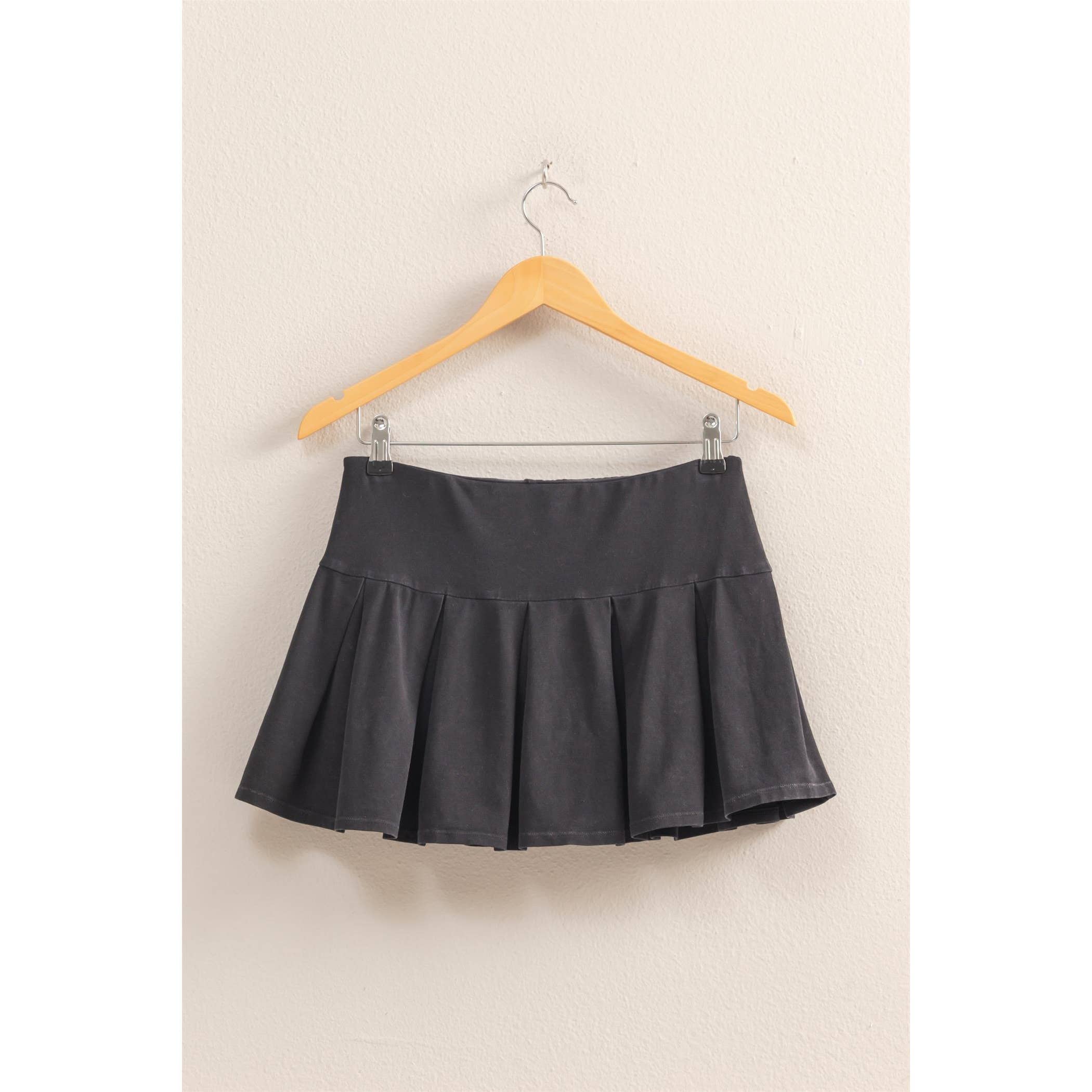 Mid Rise Pleated Mini Skort: DUSTY INDIGO / S-M-L(2-2-2)