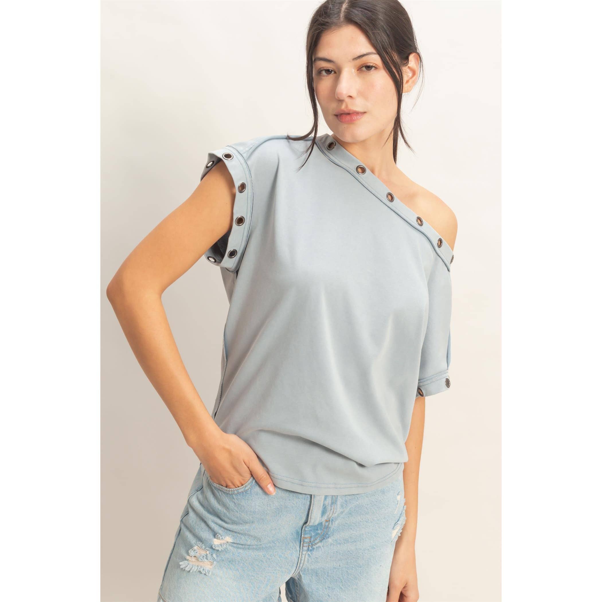 Off Shoulder Top With Eyelets: OFF WHITE