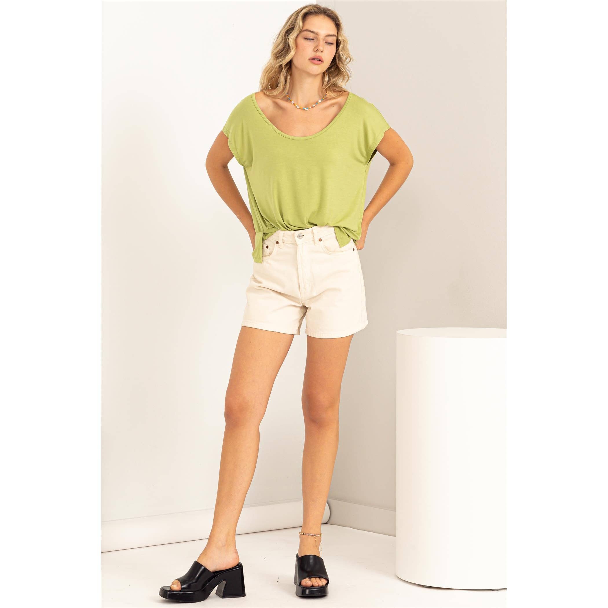 Scoop Neck Short Sleeves Top: PALE OLIVE / S-M-L(2-2-2)