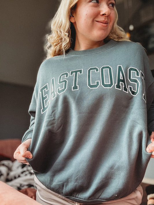 East Coast Oversized Pullover