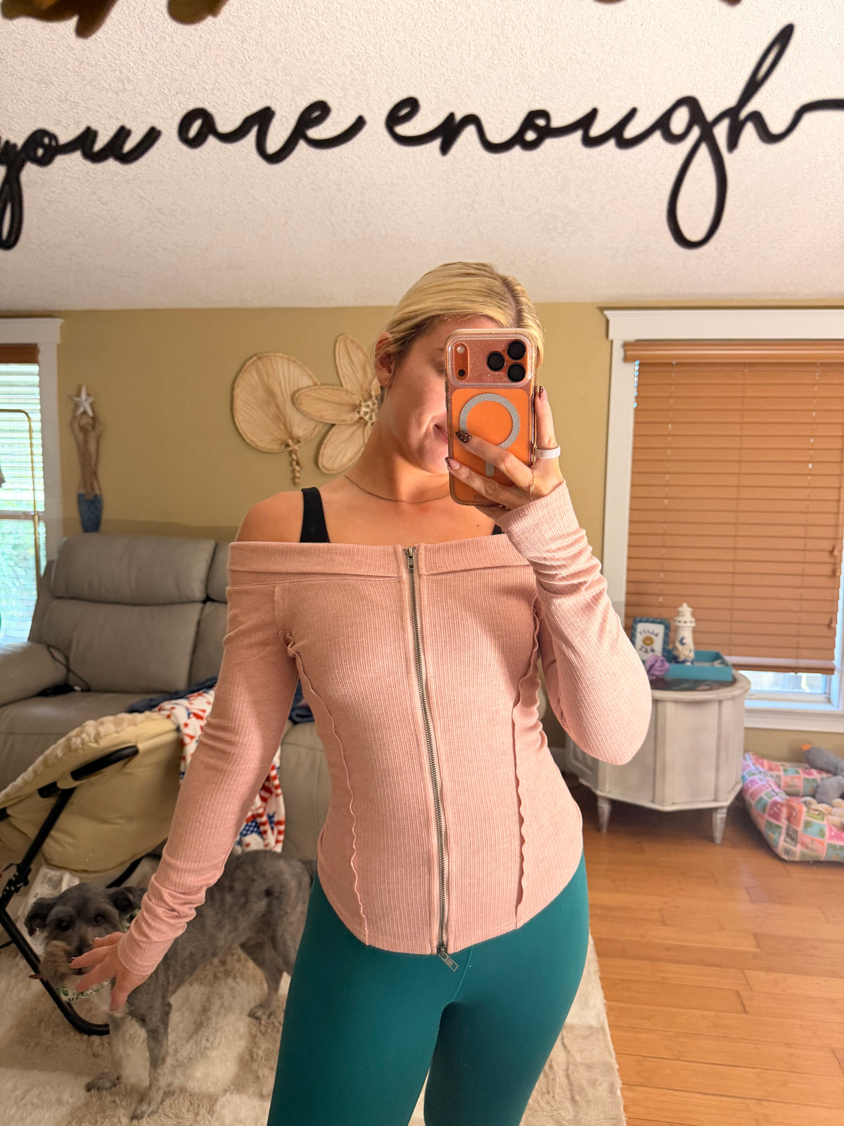 Peachini Zipup