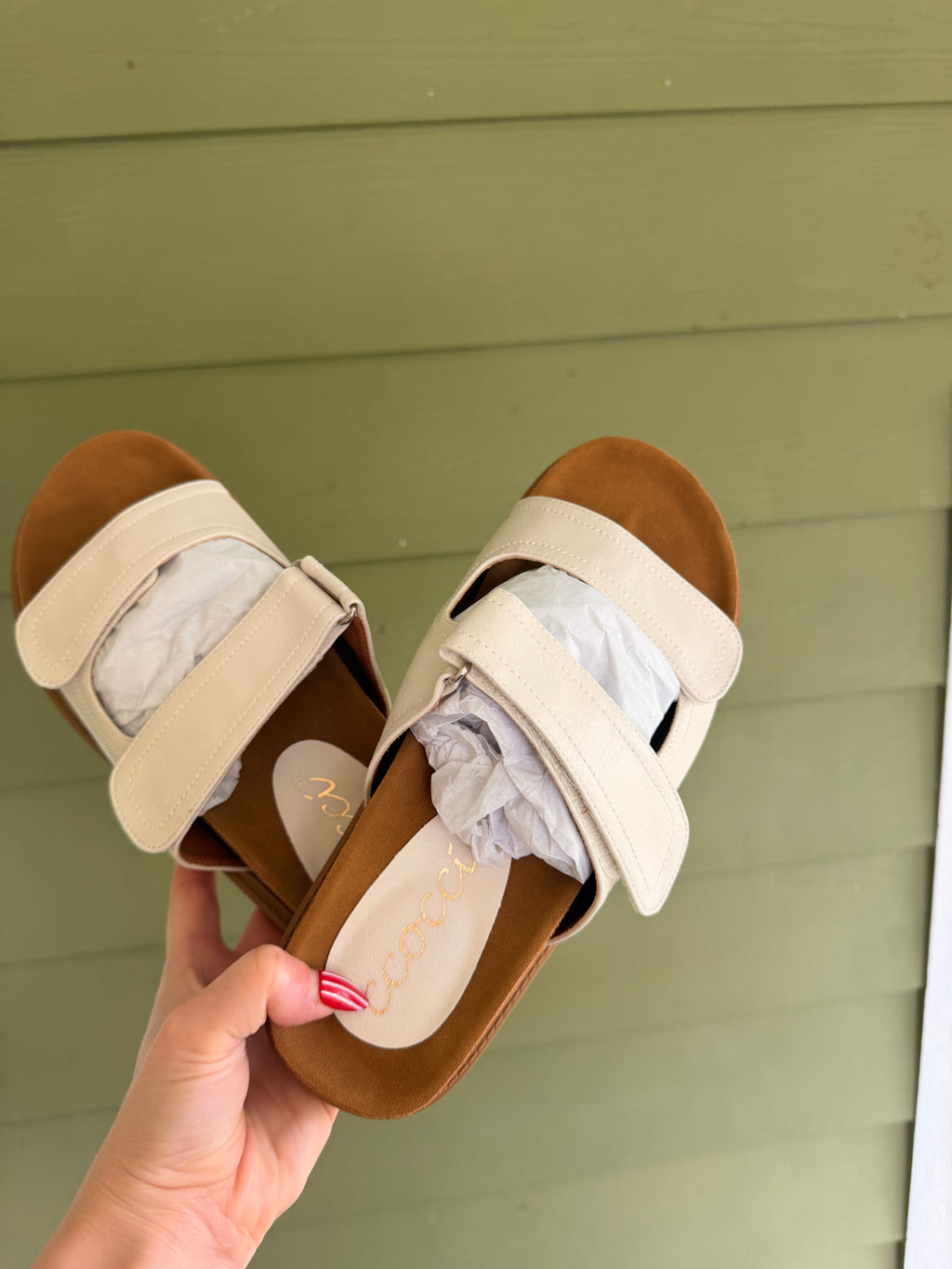 The Sunny Days Sandals