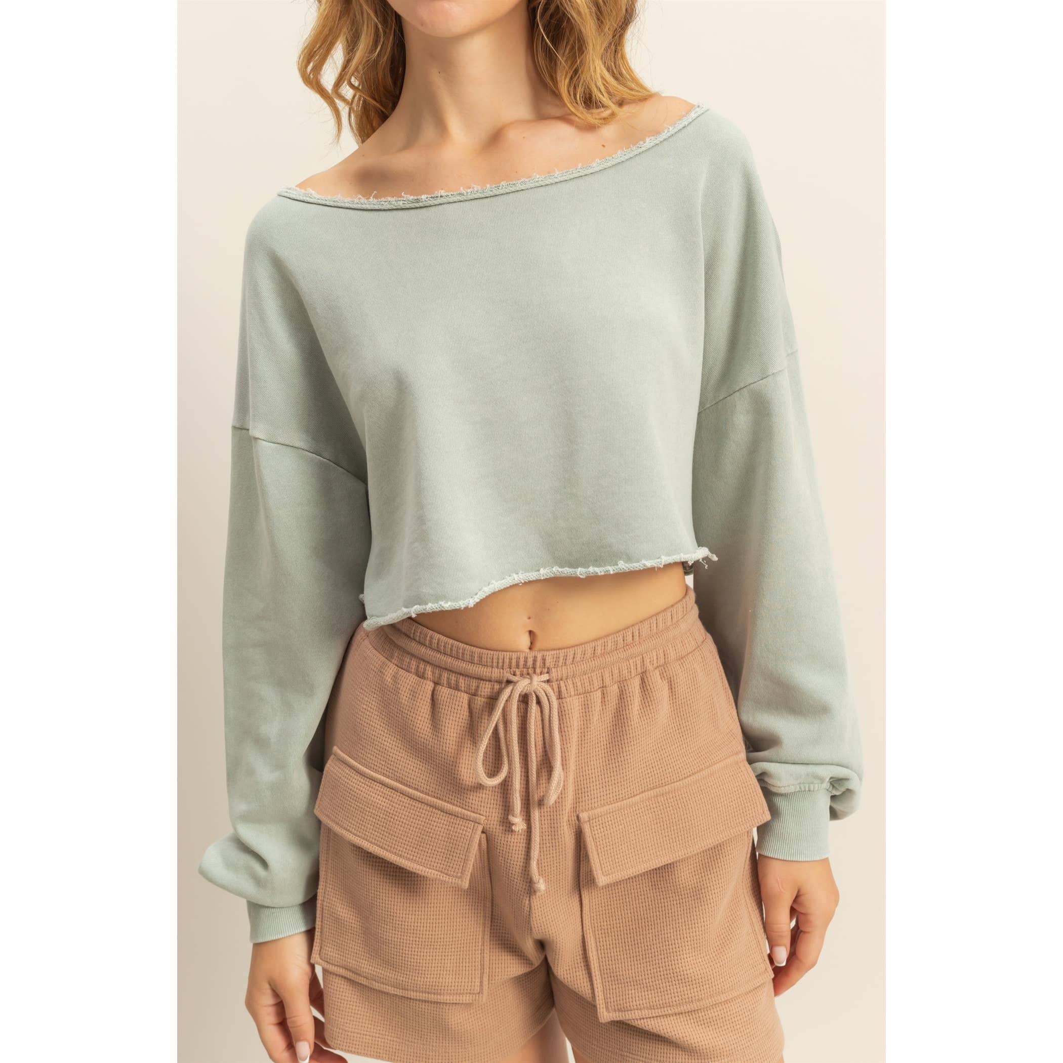 Frayed Detail Long Sleeve Crop Top: SAGE GREEN / S-M-L(2-2-2)