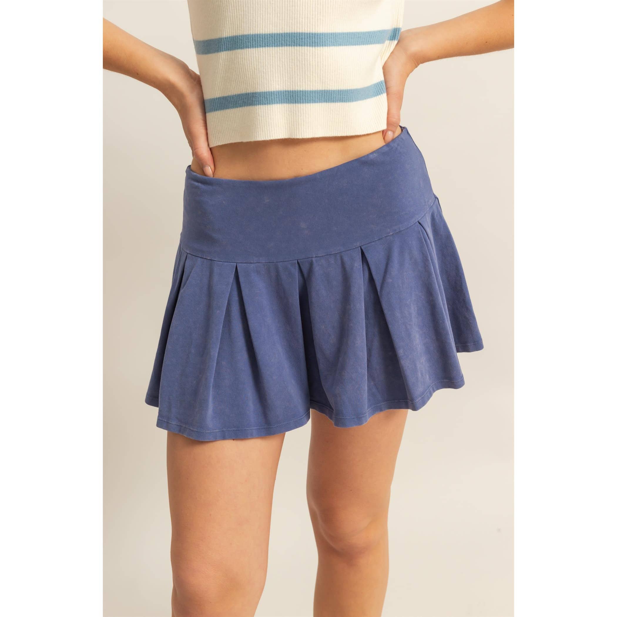 Mid Rise Pleated Mini Skort: DUSTY INDIGO / S-M-L(2-2-2)