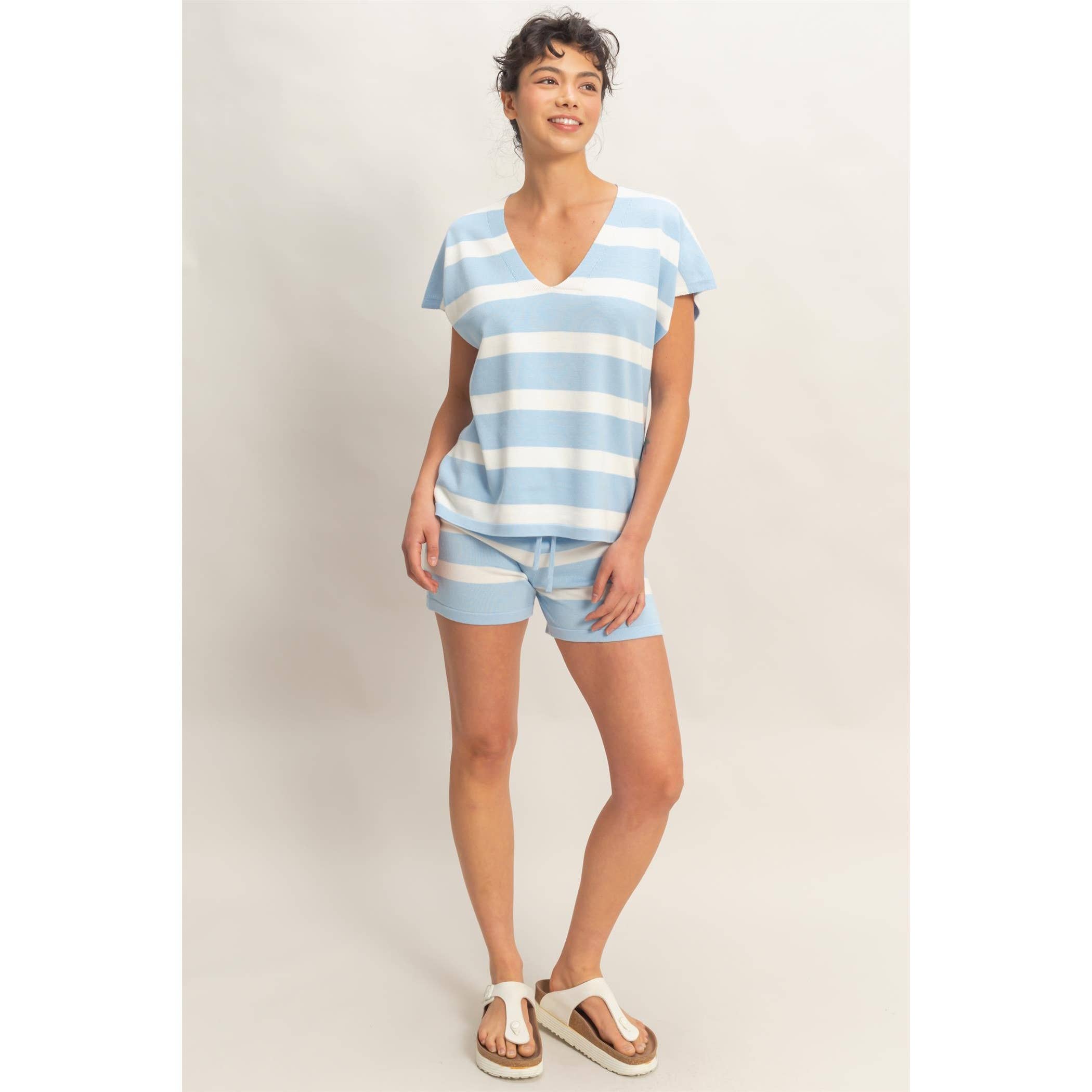 V-Neck Top & Striped Shorts Set: BLUE / S-M-L(2-2-2)