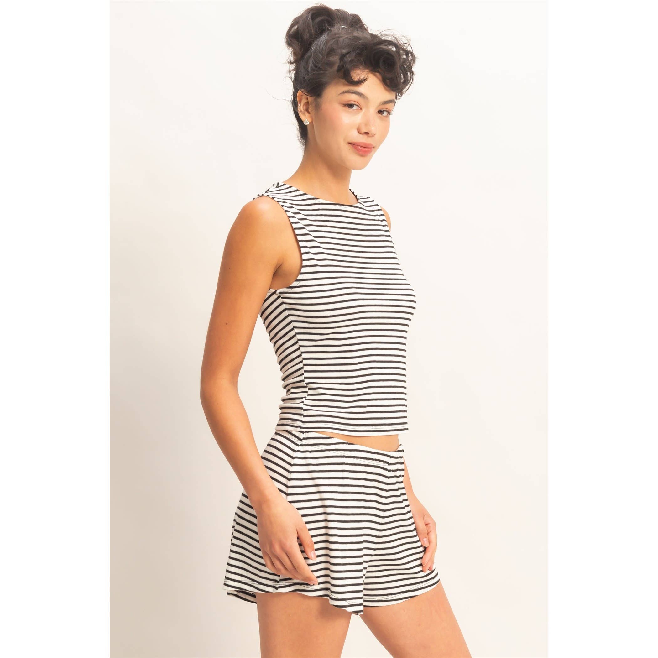 Striped Sleeveless Tank And Shorts Set: BLACK / S-M-L(2-2-2)