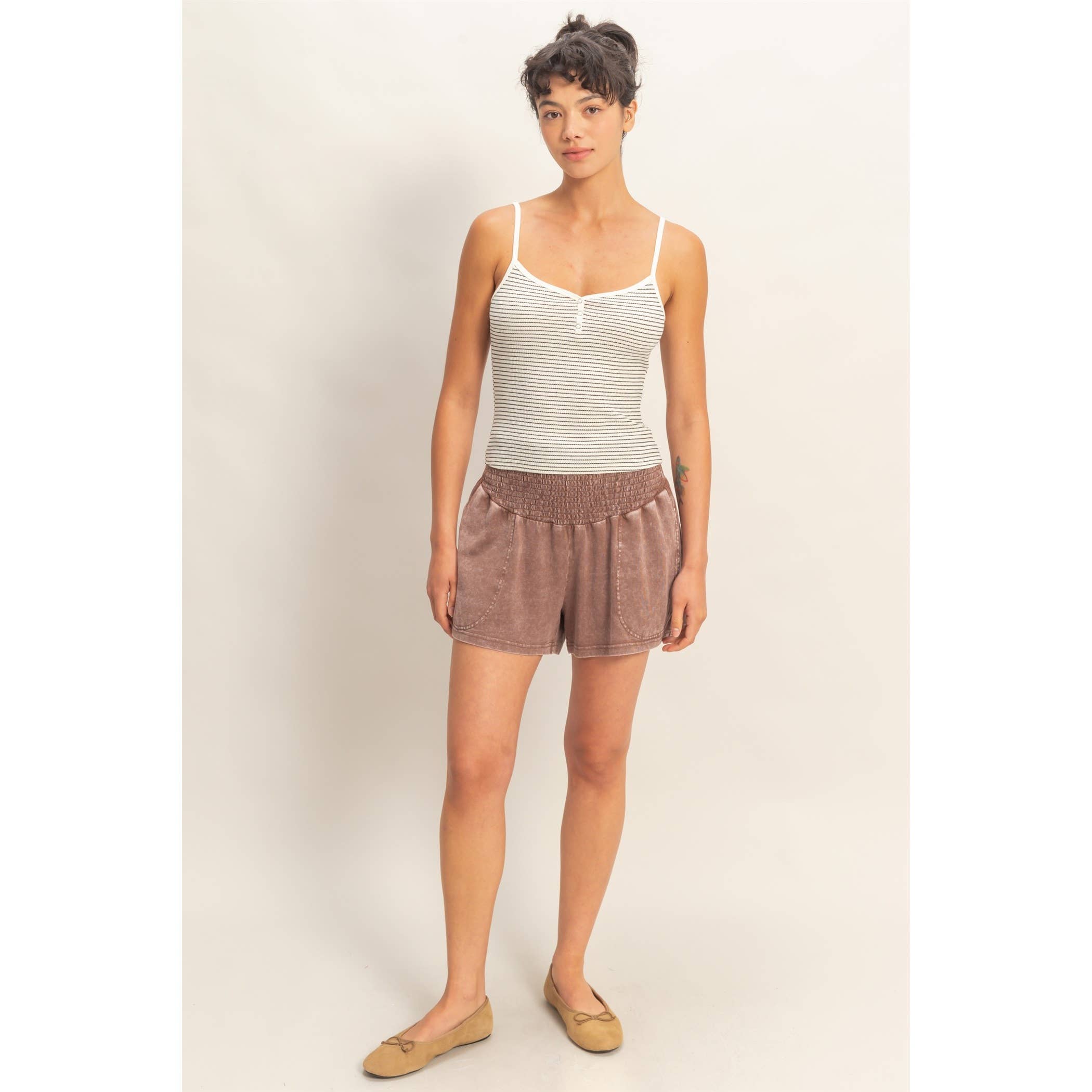 Smocked Waist Mineral Wash Shorts: FUCHSIA / S-M-L(2-2-2)