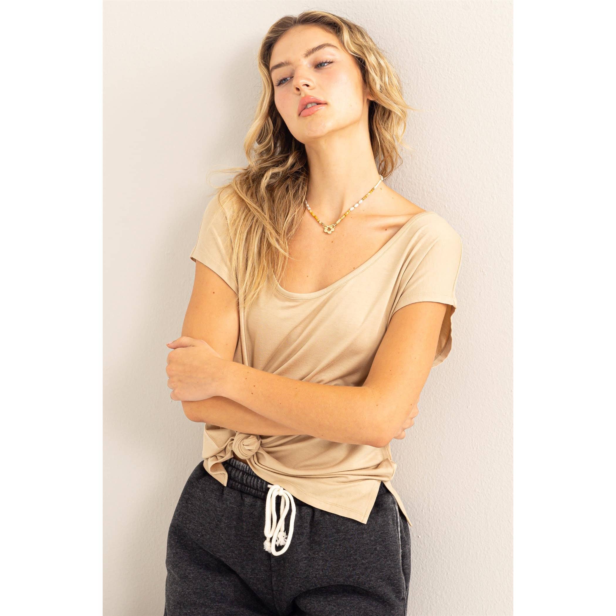 Scoop Neck Short Sleeves Top: PALE OLIVE / S-M-L(2-2-2)