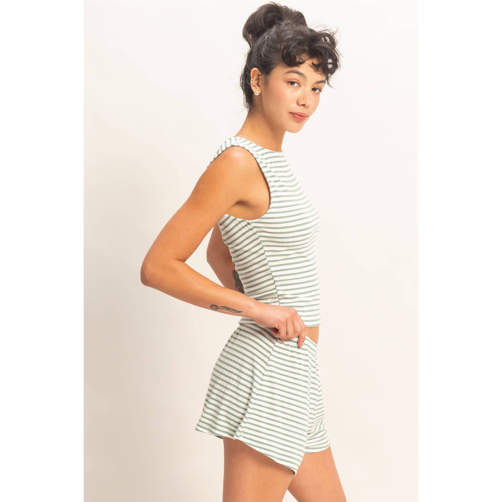 Striped Sleeveless Tank And Shorts Set: BLACK / S-M-L(2-2-2)
