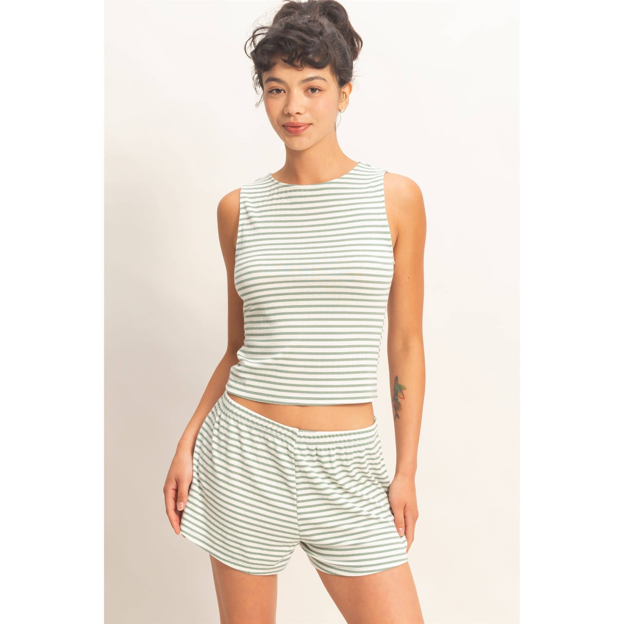 Striped Sleeveless Tank And Shorts Set: BLACK / S-M-L(2-2-2)
