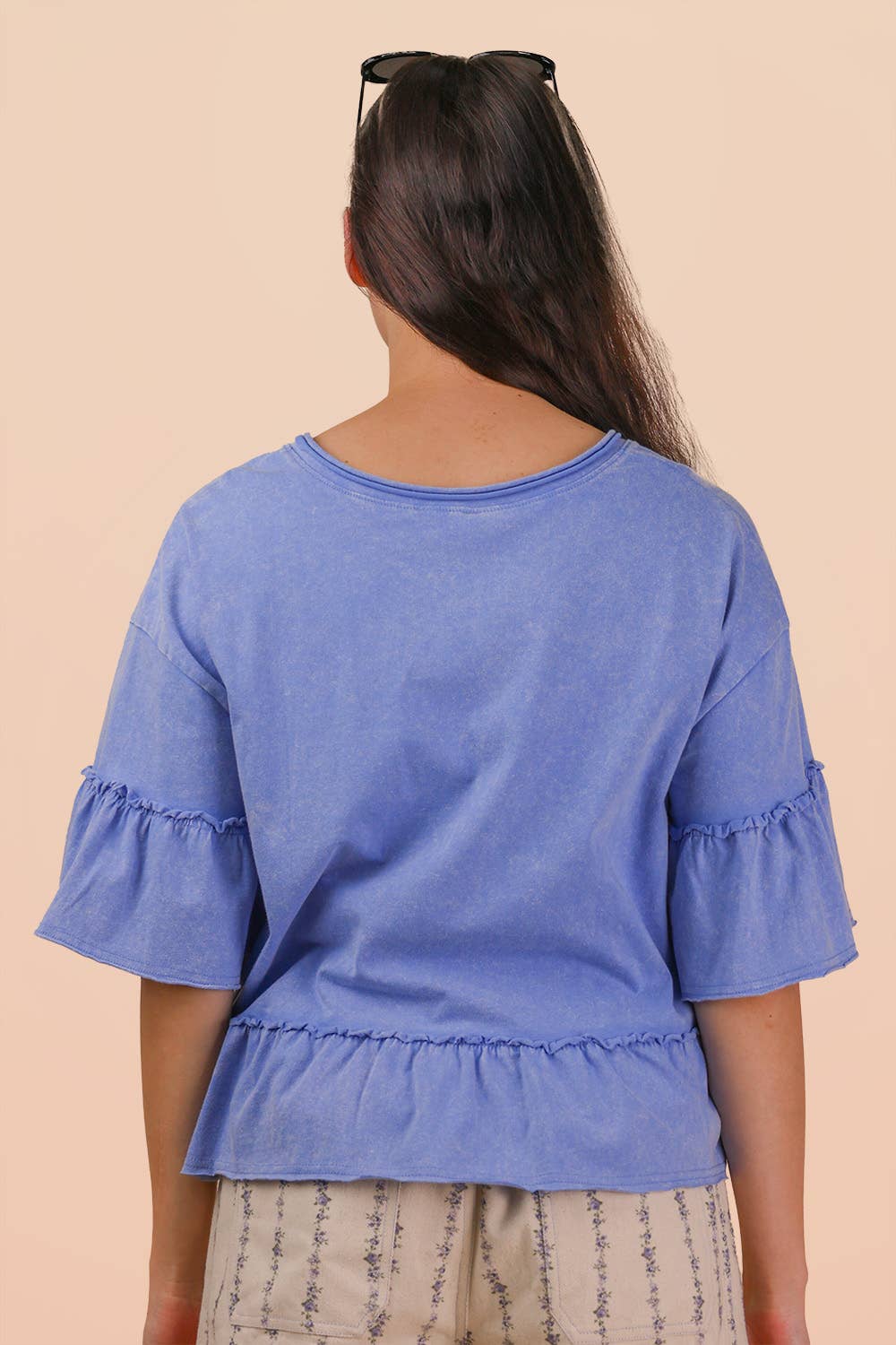 Mineral Washed Ruffle Detail Knit Top: BLUE /